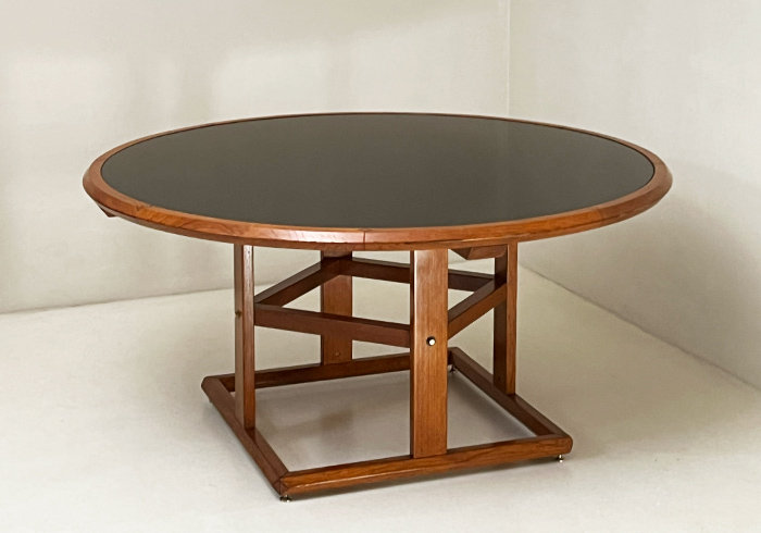 tavolo vintage anni60 tondo con base quadrata p1 002 T 1