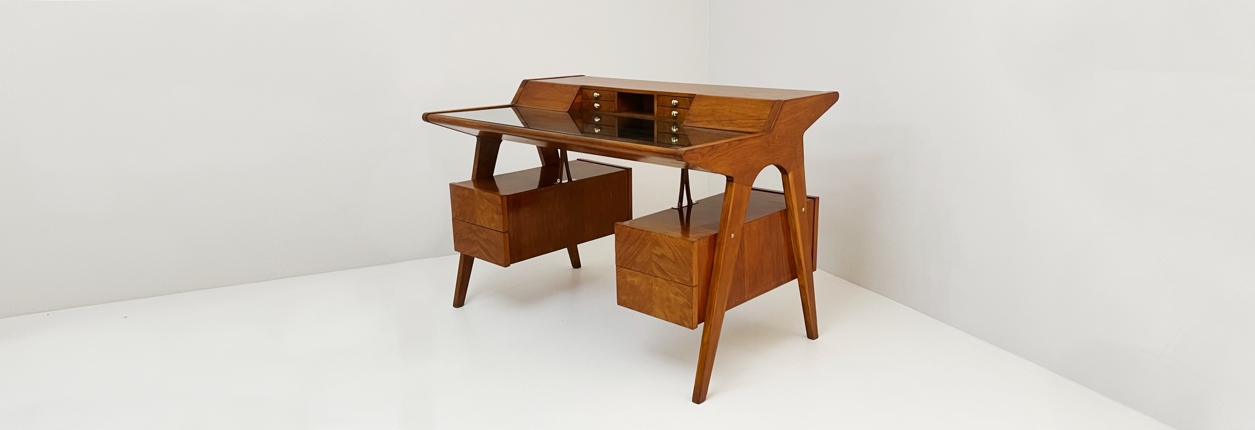 Scrivania anni50 im legno designer alberto clementi 022 SC(2)