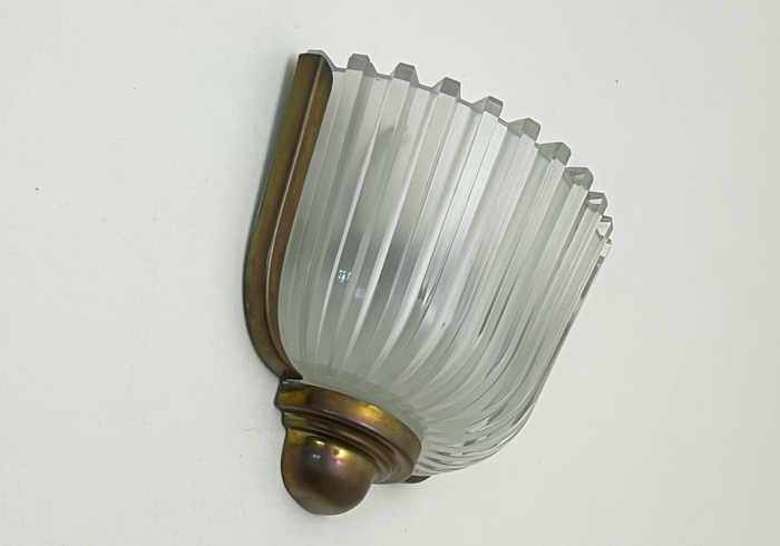 applique anni30 in vetro e ottone attribuita ad archimede seguso p 011 A 1