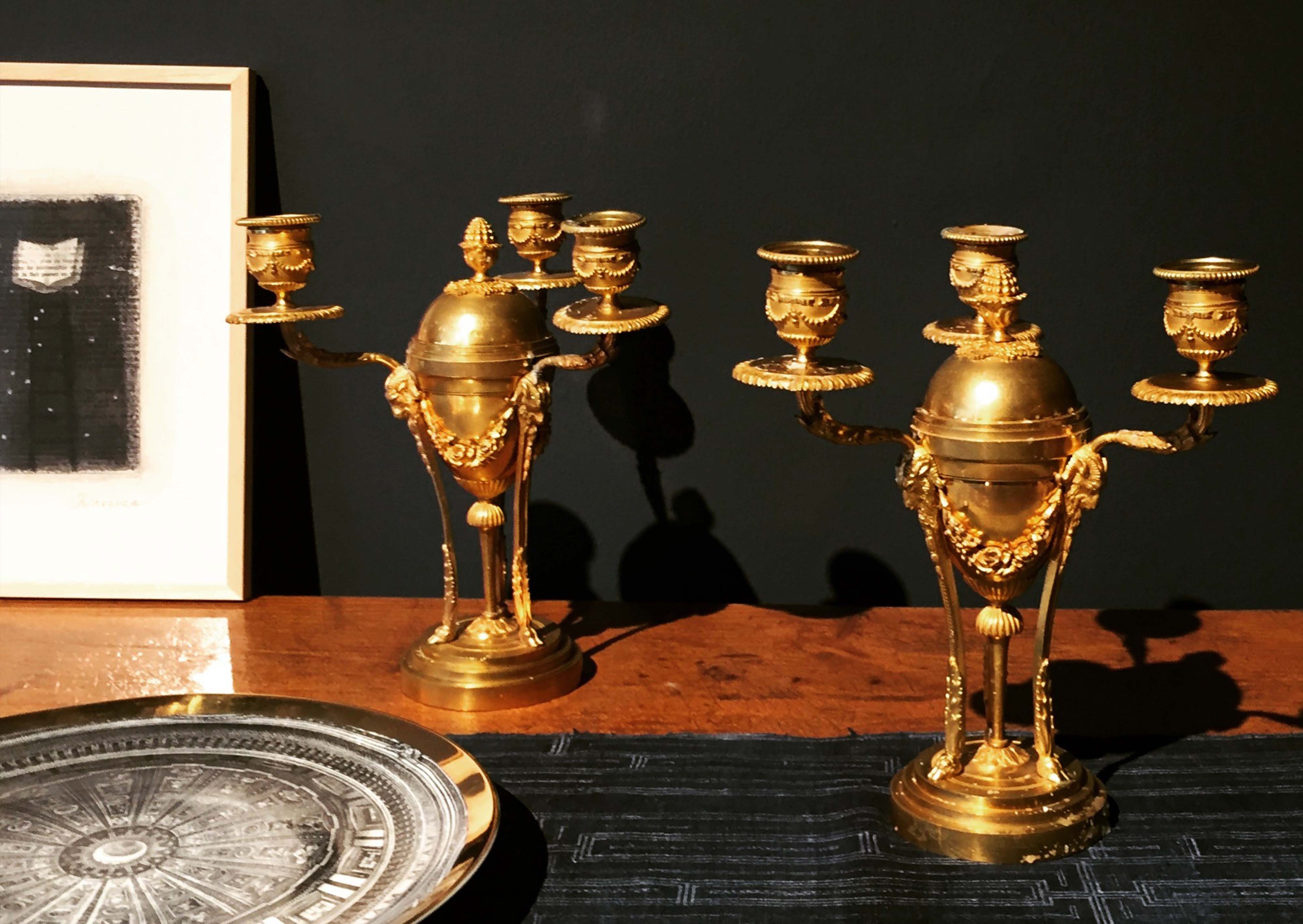 candelabri in bronzo dorato luigi xvi francia p2 039 C 3
