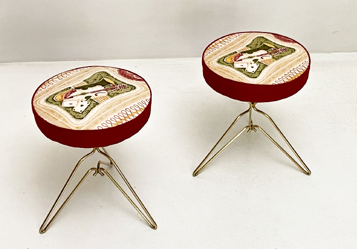 coppia di sgabelli vintage anni50 in ottone tessuto fede cheti p1 052 SE 1