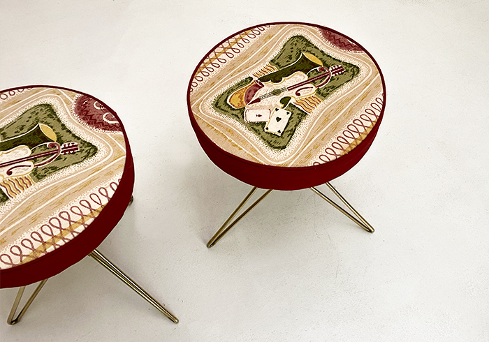 coppia di sgabelli vintage anni50 in ottone tessuto fede cheti p1 052 SE 2