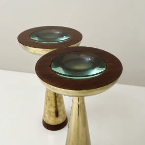 coppia di tavolini gueridon anni60 in ottone legno e cristallo a 068 TV