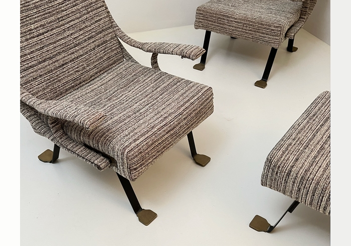 coppia poltrone e pouf modello digamma design ignazio gardella p1 026 PO 1