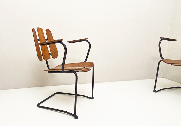 gruppo di sedie vintage design svedese Herman Perssons per Manufaktur Bjarnum p1 034 SE 1