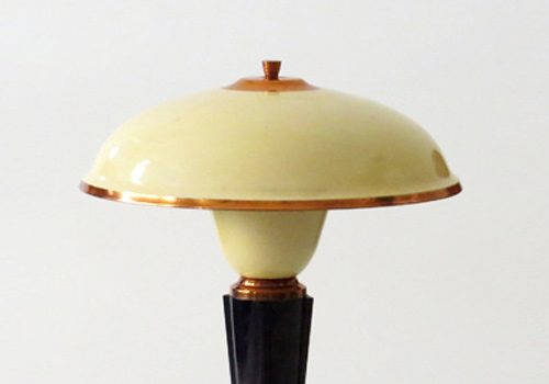 lampada anni 30 in bachelite p 051 L 1