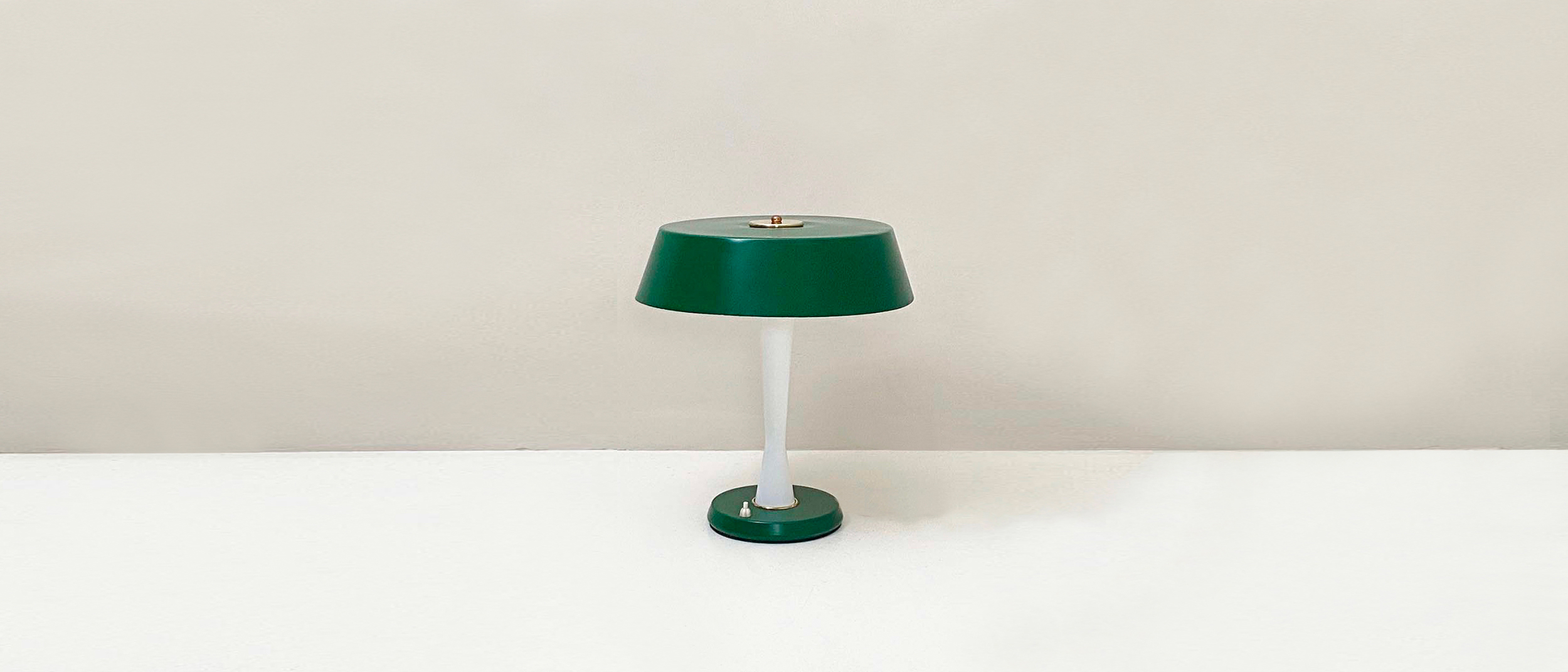 lampada vintage anni50 in metallo laccato 047 L(3)