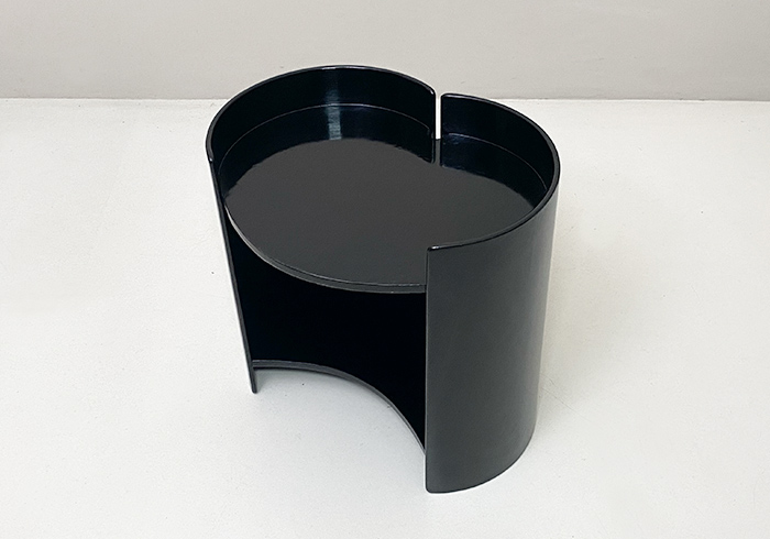 tavolino lacca nera mod gea design kazuhide takahama per gavina anni60 P1 019 TV 1